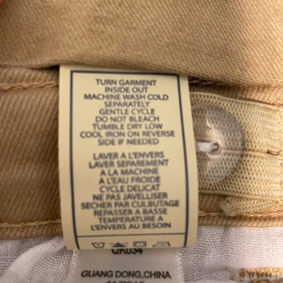 7 For All Mankind Toddler Boys Khaki Flat Pocket Bermuda Shorts Size 2T NWOT - Picture 10 of 13